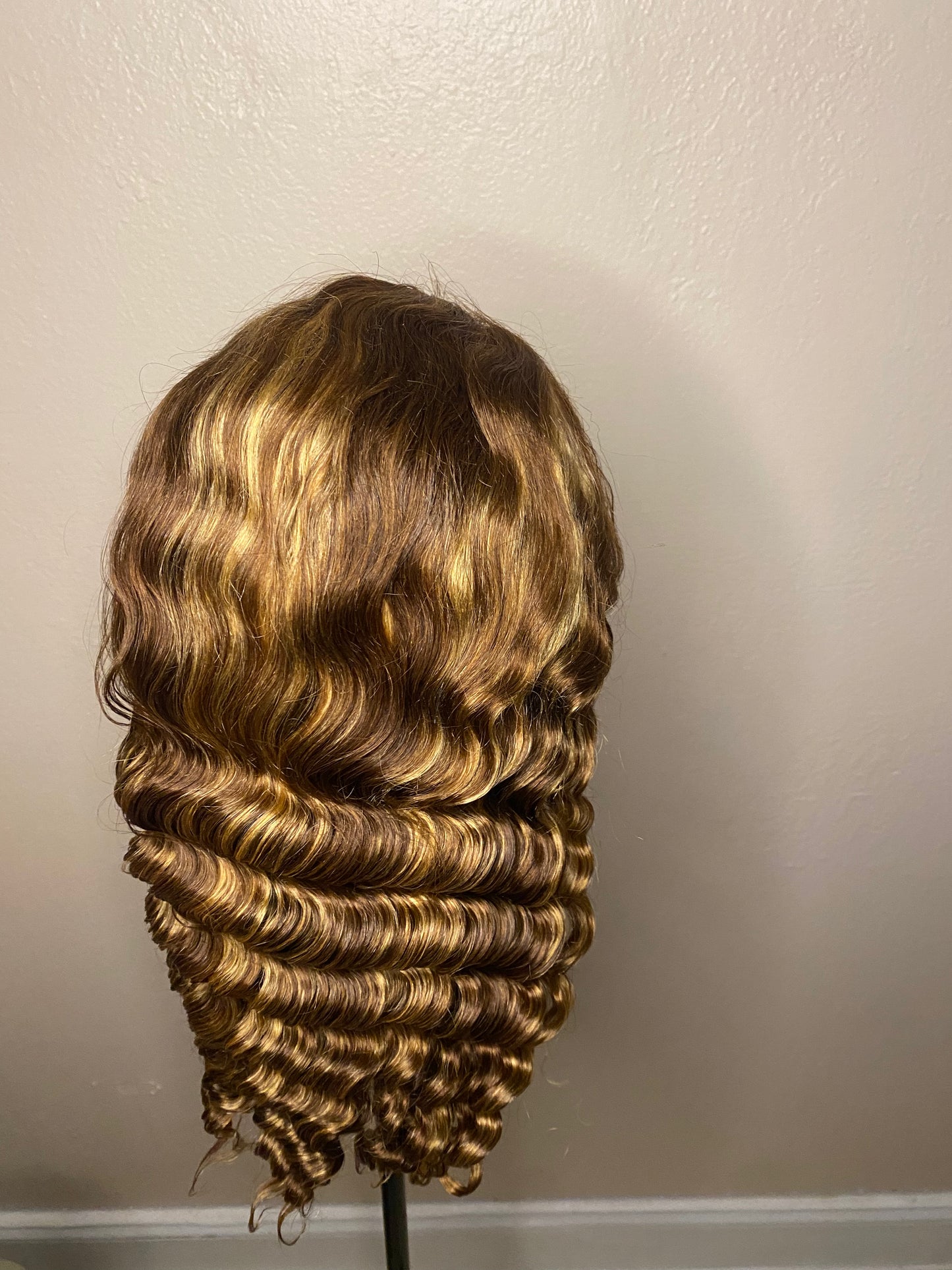GlamourShears 13x4 Frontal HD Lace Deep Wave P4/27